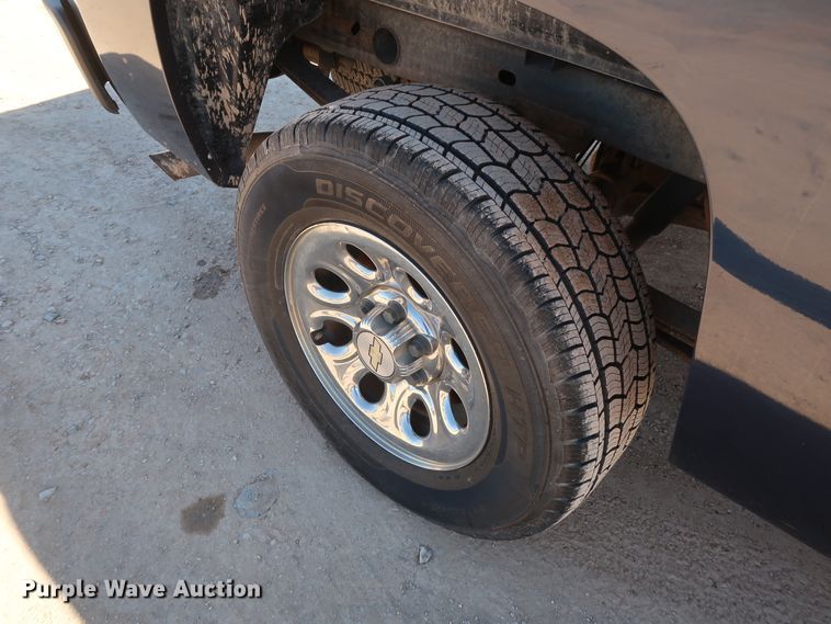 image for item GS9750 2009 Chevrolet Silverado 1500 LT Ext. Cab pickup truck