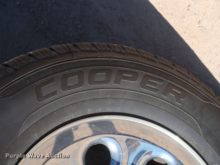 image for item GS9750 2009 Chevrolet Silverado 1500 LT Ext. Cab pickup truck