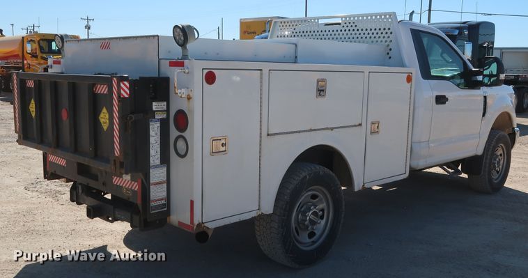 image for item GS9754 2017 Ford F350 Super Duty XL utility bed pickup truck