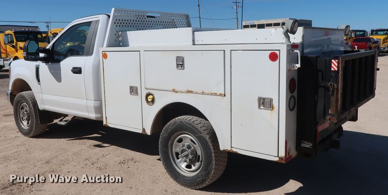 image for item GS9754 2017 Ford F350 Super Duty XL utility bed pickup truck