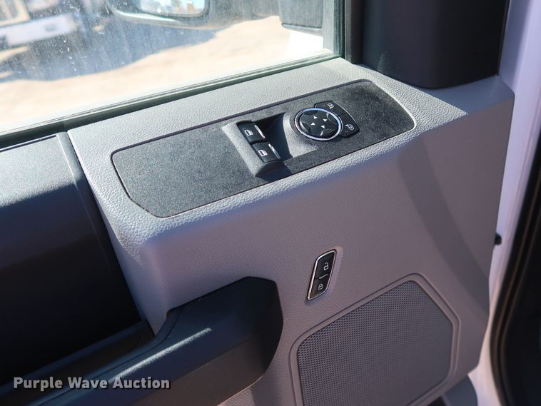 image for item GS9754 2017 Ford F350 Super Duty XL utility bed pickup truck