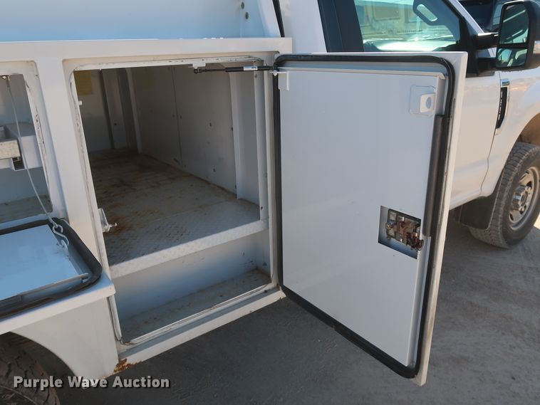 image for item GS9754 2017 Ford F350 Super Duty XL utility bed pickup truck