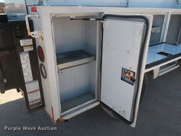 image for item GS9754 2017 Ford F350 Super Duty XL utility bed pickup truck