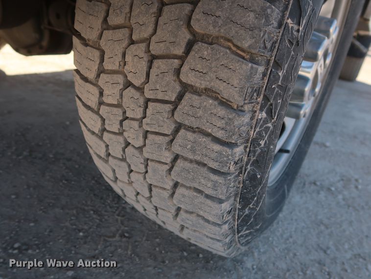 image for item GS9754 2017 Ford F350 Super Duty XL utility bed pickup truck