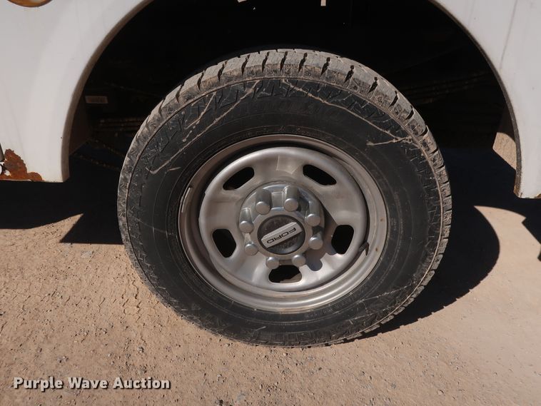 image for item GS9754 2017 Ford F350 Super Duty XL utility bed pickup truck