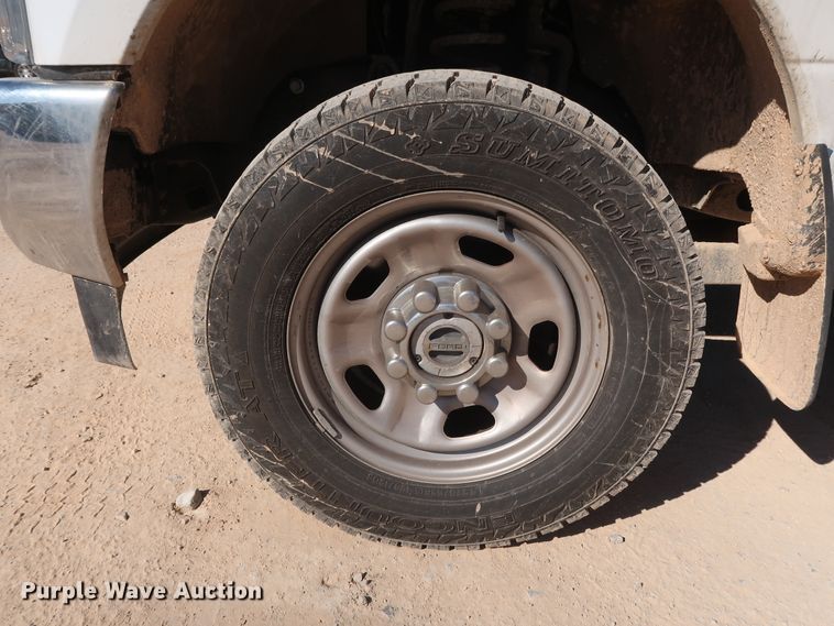 image for item GS9754 2017 Ford F350 Super Duty XL utility bed pickup truck