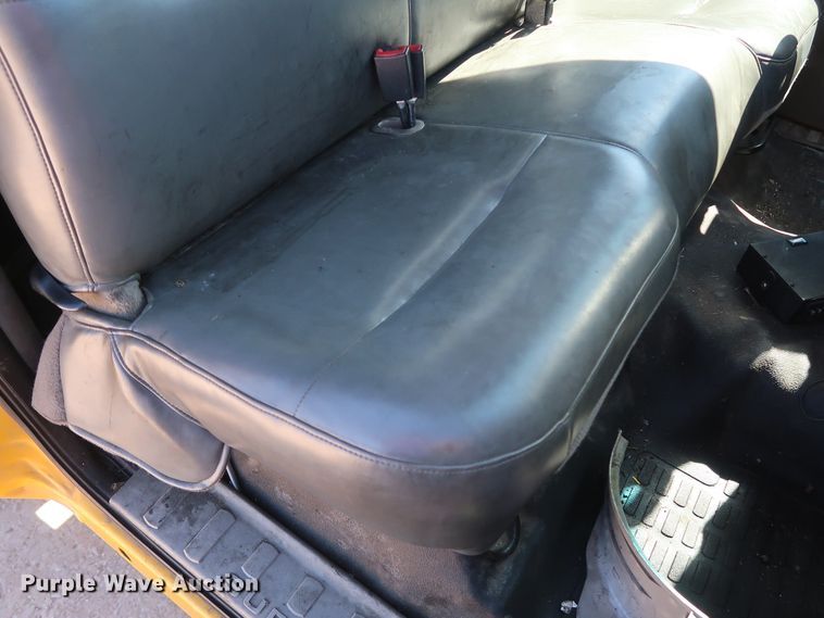 image for item GS9755 2008 Ford F250 Super Duty XL utility bed pickup truck