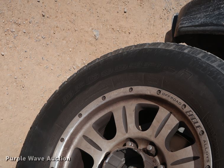 image for item GS9755 2008 Ford F250 Super Duty XL utility bed pickup truck