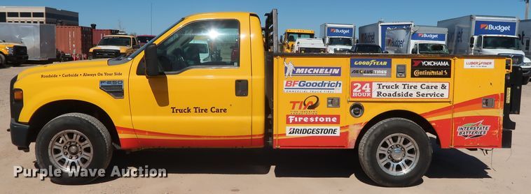 image for item GS9756 2009 Ford F250 Super Duty XL utility bed pickup truck