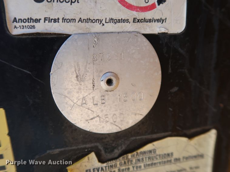 image for item GS9756 2009 Ford F250 Super Duty XL utility bed pickup truck