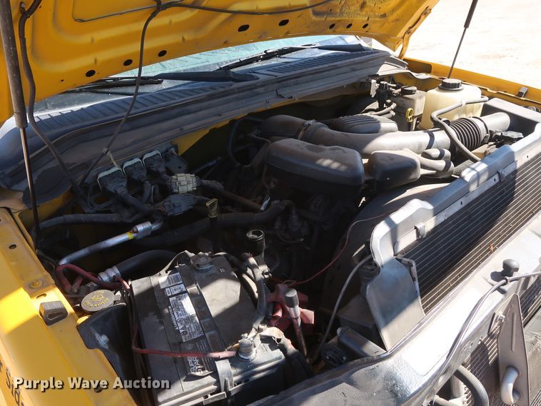 image for item GS9757 2009 Ford F250 Super Duty XL utility bed pickup truck