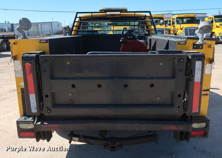 image for item GS9757 2009 Ford F250 Super Duty XL utility bed pickup truck