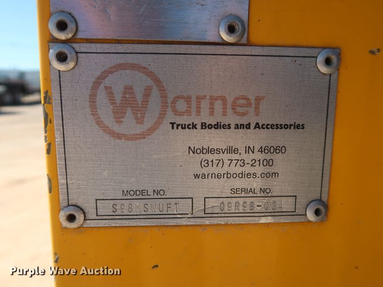 image for item GS9757 2009 Ford F250 Super Duty XL utility bed pickup truck