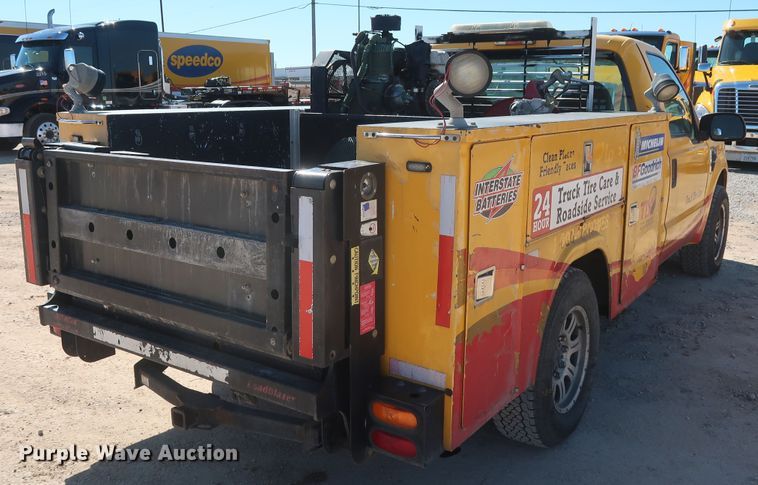 image for item GS9758 2008 Ford F250 Super Duty XL utility bed pickup truck