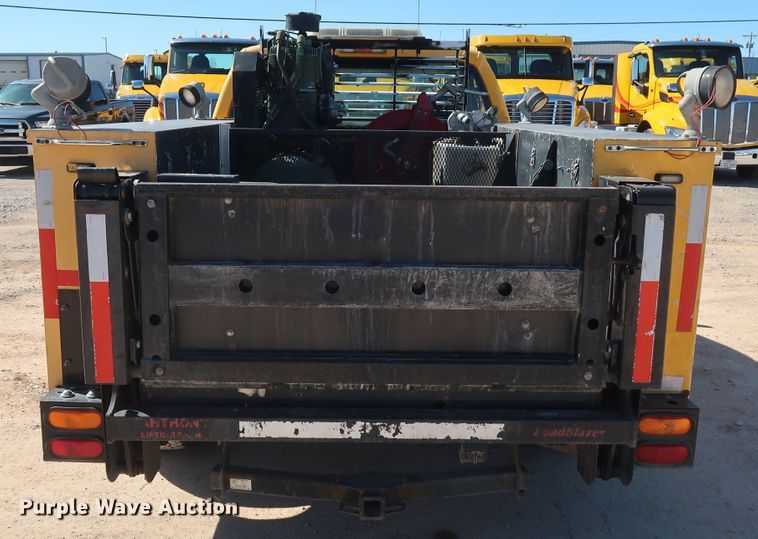 image for item GS9758 2008 Ford F250 Super Duty XL utility bed pickup truck