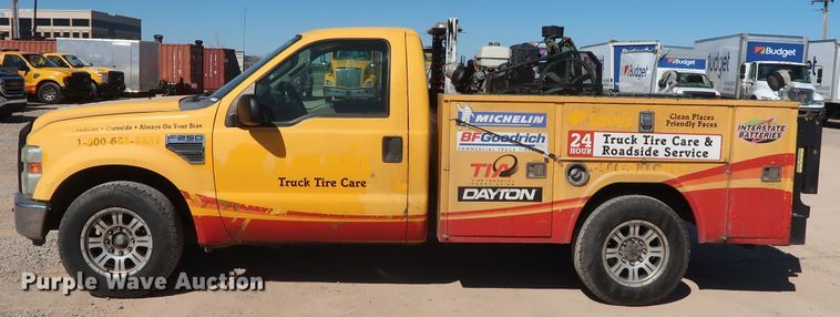 image for item GS9758 2008 Ford F250 Super Duty XL utility bed pickup truck