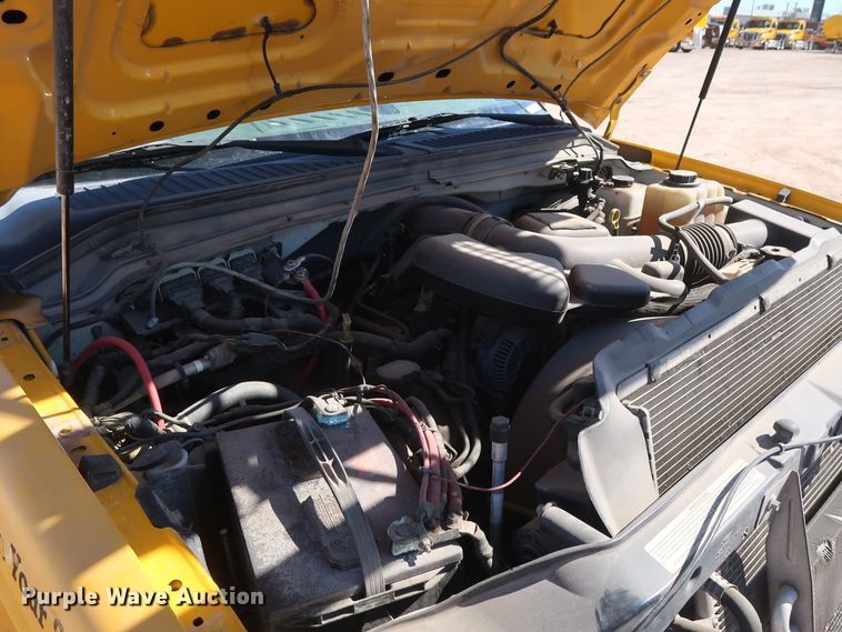 image for item GS9758 2008 Ford F250 Super Duty XL utility bed pickup truck