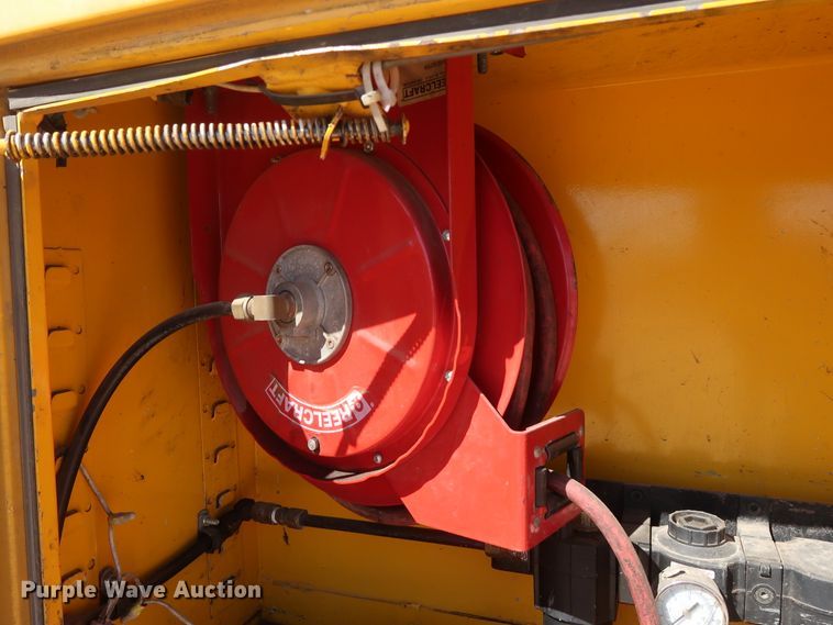 image for item GS9758 2008 Ford F250 Super Duty XL utility bed pickup truck