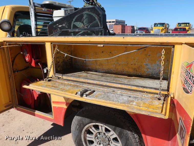 image for item GS9758 2008 Ford F250 Super Duty XL utility bed pickup truck