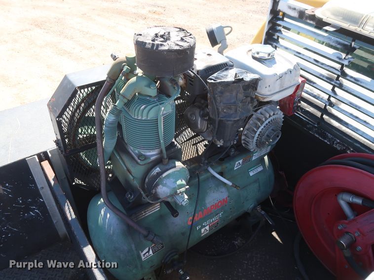 image for item GS9758 2008 Ford F250 Super Duty XL utility bed pickup truck