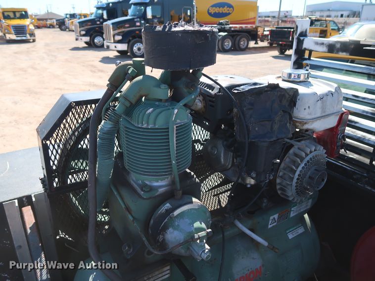 image for item GS9758 2008 Ford F250 Super Duty XL utility bed pickup truck