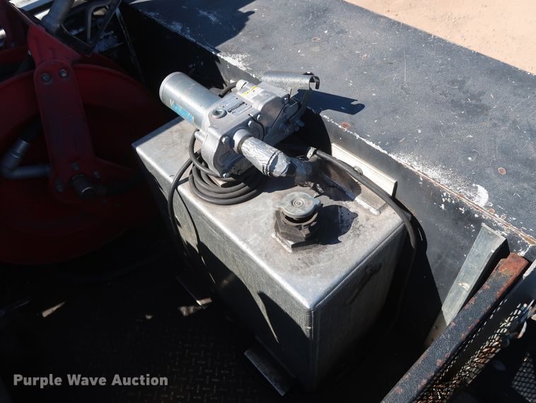 image for item GS9758 2008 Ford F250 Super Duty XL utility bed pickup truck