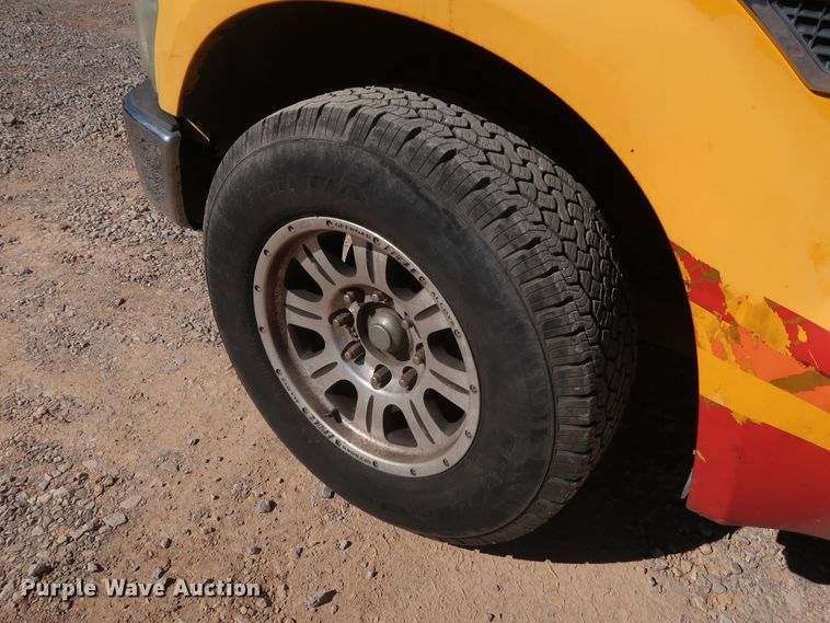 image for item GS9758 2008 Ford F250 Super Duty XL utility bed pickup truck