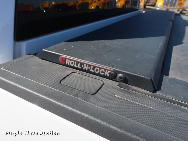 image for item GS9782 2015 Chevrolet Silverado 1500 Double Cab pickup truck