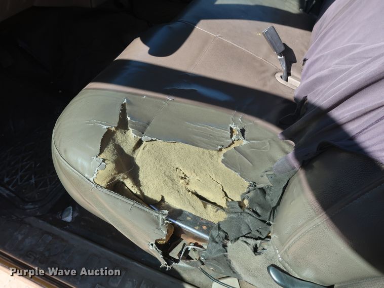 image for item GS9784 2008 Ford F250 Super Duty XL utility bed pickup truck