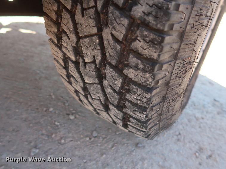 image for item GS9784 2008 Ford F250 Super Duty XL utility bed pickup truck