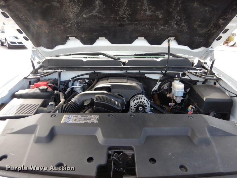 image for item GT9720 2011 Chevrolet Silverado 1500 Crew Cab pickup truck