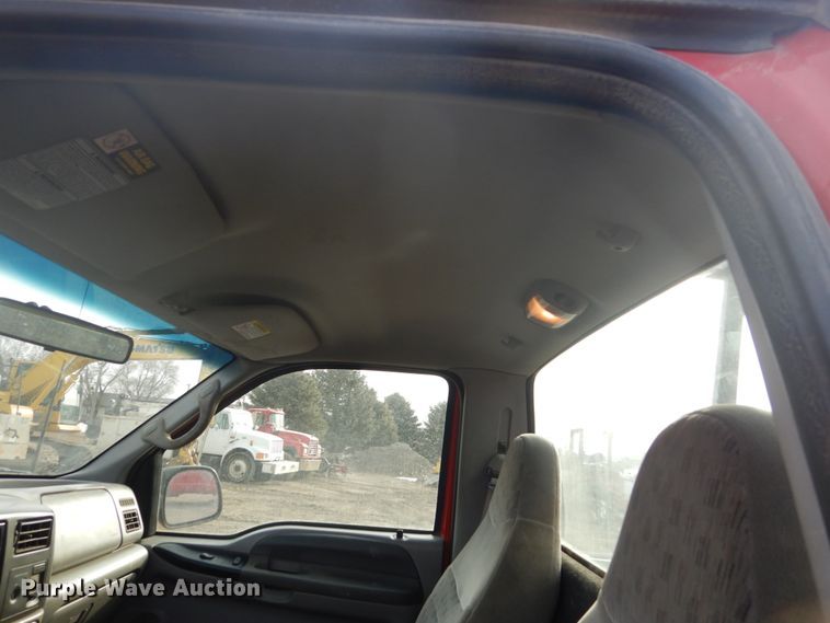 image for item GW9483 2000 Ford F250 Super Duty pickup truck