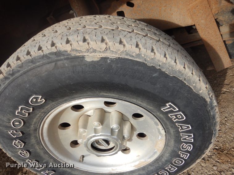 image for item GW9483 2000 Ford F250 Super Duty pickup truck