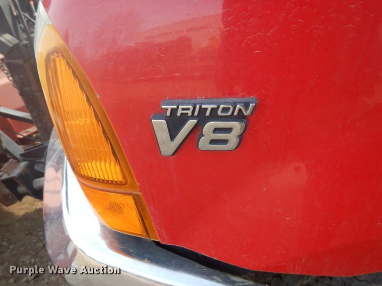 image for item GW9483 2000 Ford F250 Super Duty pickup truck