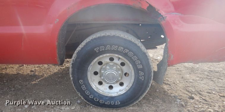 image for item GW9483 2000 Ford F250 Super Duty pickup truck