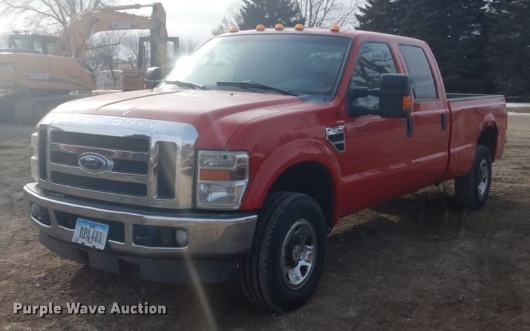 image for item GW9484 2008 Ford F250 Super Duty Crew Cab pickup truck