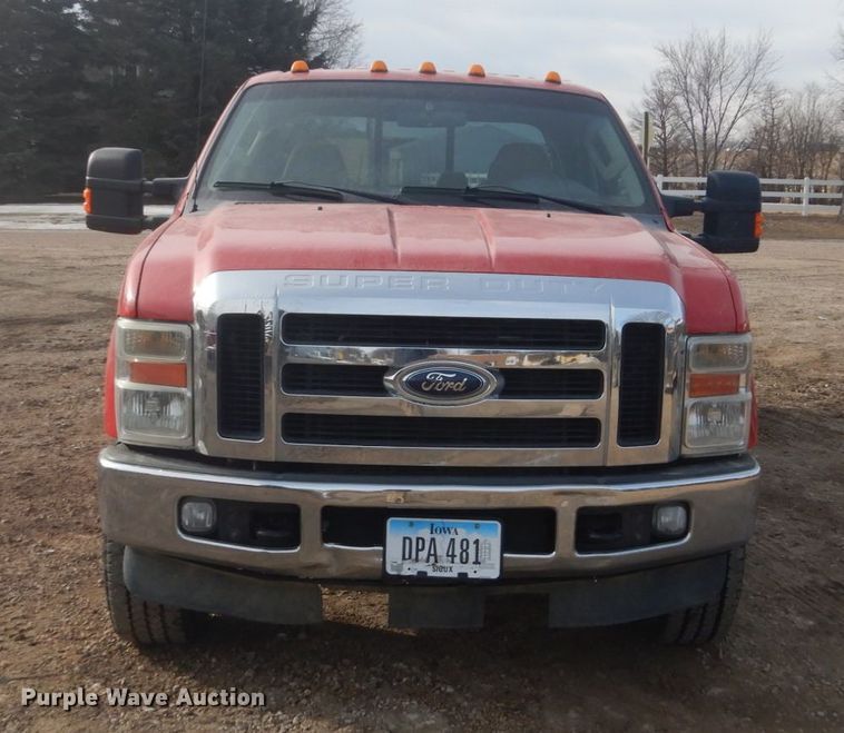 image for item GW9484 2008 Ford F250 Super Duty Crew Cab pickup truck