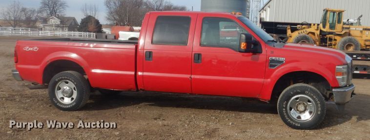 image for item GW9484 2008 Ford F250 Super Duty Crew Cab pickup truck