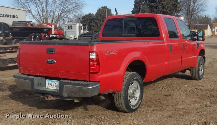 image for item GW9484 2008 Ford F250 Super Duty Crew Cab pickup truck