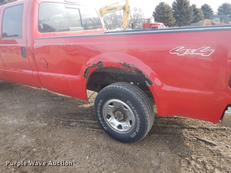 image for item GW9484 2008 Ford F250 Super Duty Crew Cab pickup truck