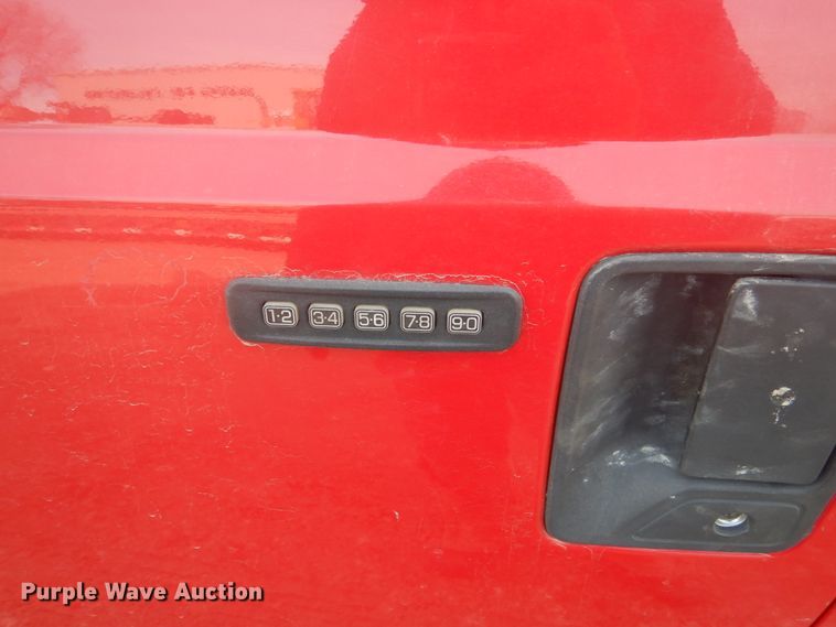 image for item GW9484 2008 Ford F250 Super Duty Crew Cab pickup truck