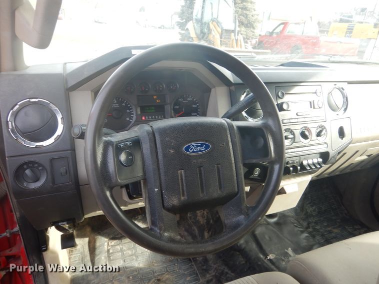 image for item GW9484 2008 Ford F250 Super Duty Crew Cab pickup truck