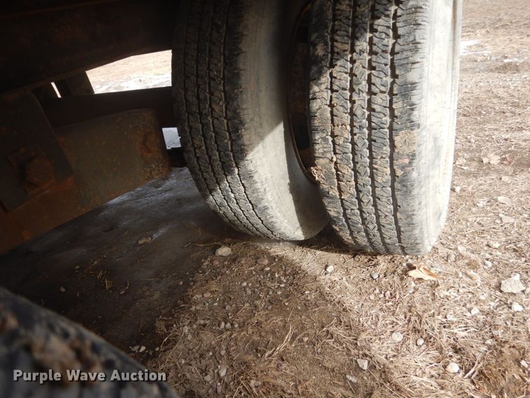 image for item GW9489 1998 Trail-Eze D10R24 tilt deck equipment trailer