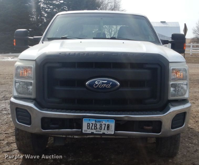 image for item GW9493 2011 Ford F250 Super Duty Crew Cab pickup truck