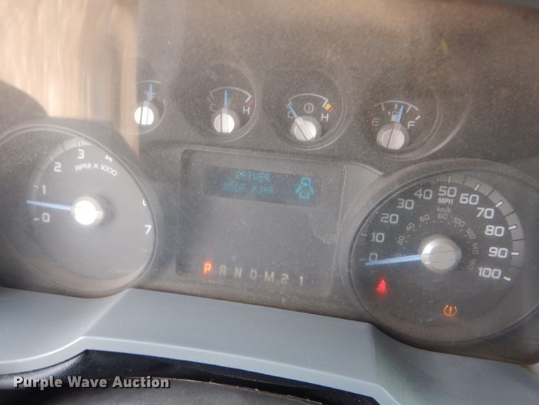 image for item GW9493 2011 Ford F250 Super Duty Crew Cab pickup truck