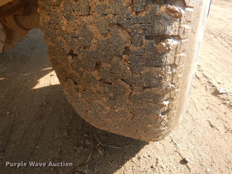 image for item GW9502 2001 Dodge Dakota Quad Cab pickup truck