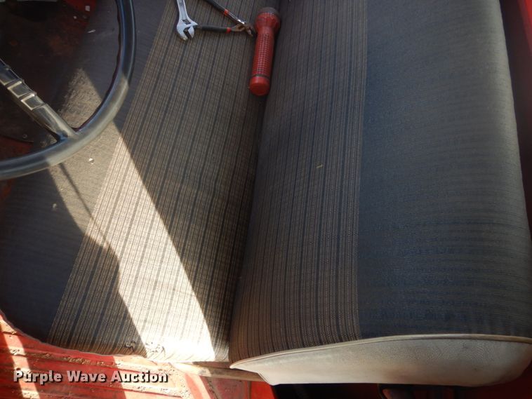 image for item GW9503 1959 Ford F700 truck cab and chassis