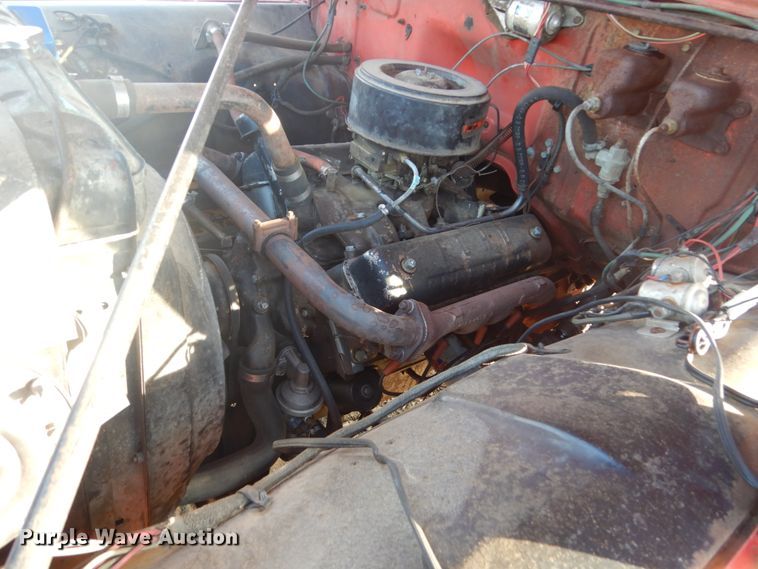 image for item GW9503 1959 Ford F700 truck cab and chassis