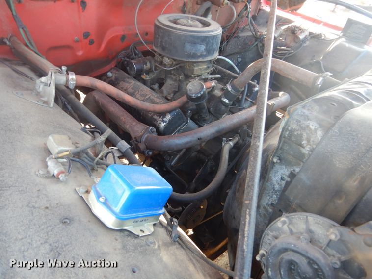 image for item GW9503 1959 Ford F700 truck cab and chassis