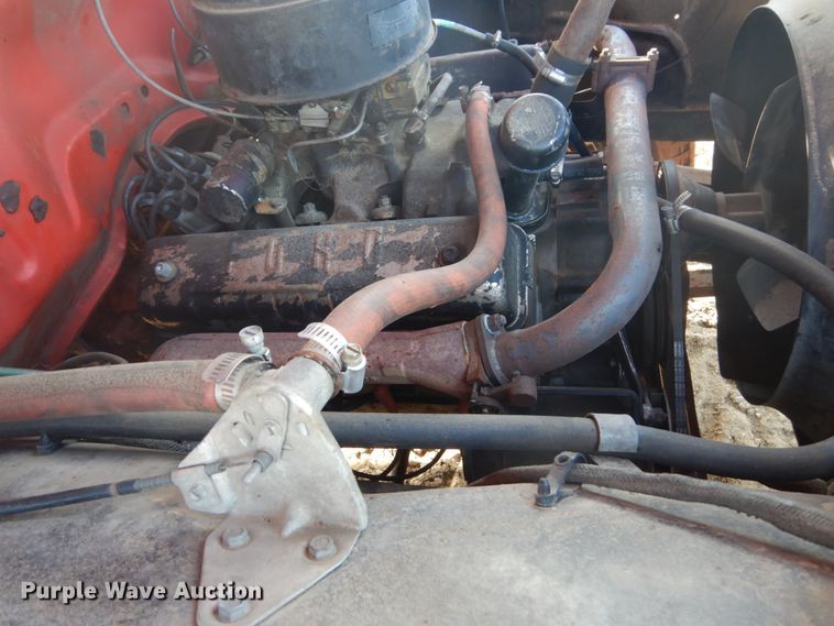 image for item GW9503 1959 Ford F700 truck cab and chassis